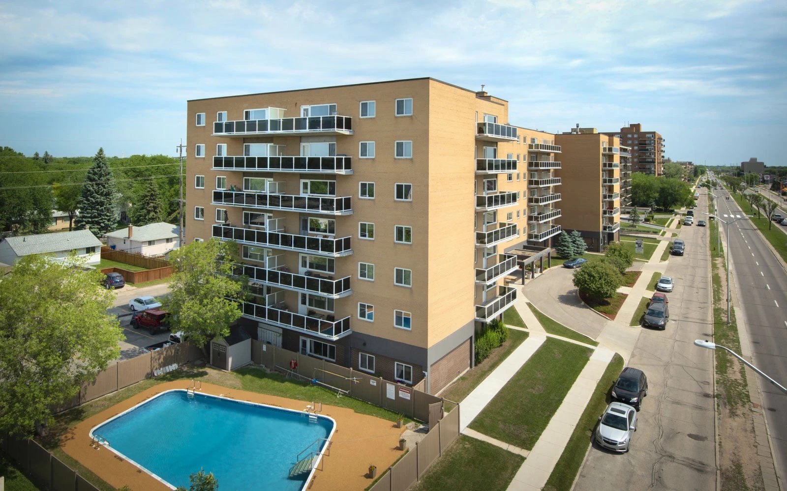 Location d'appartements. 5th floor/7 floors. 1205, Grant Ave , Winnipeg. 
